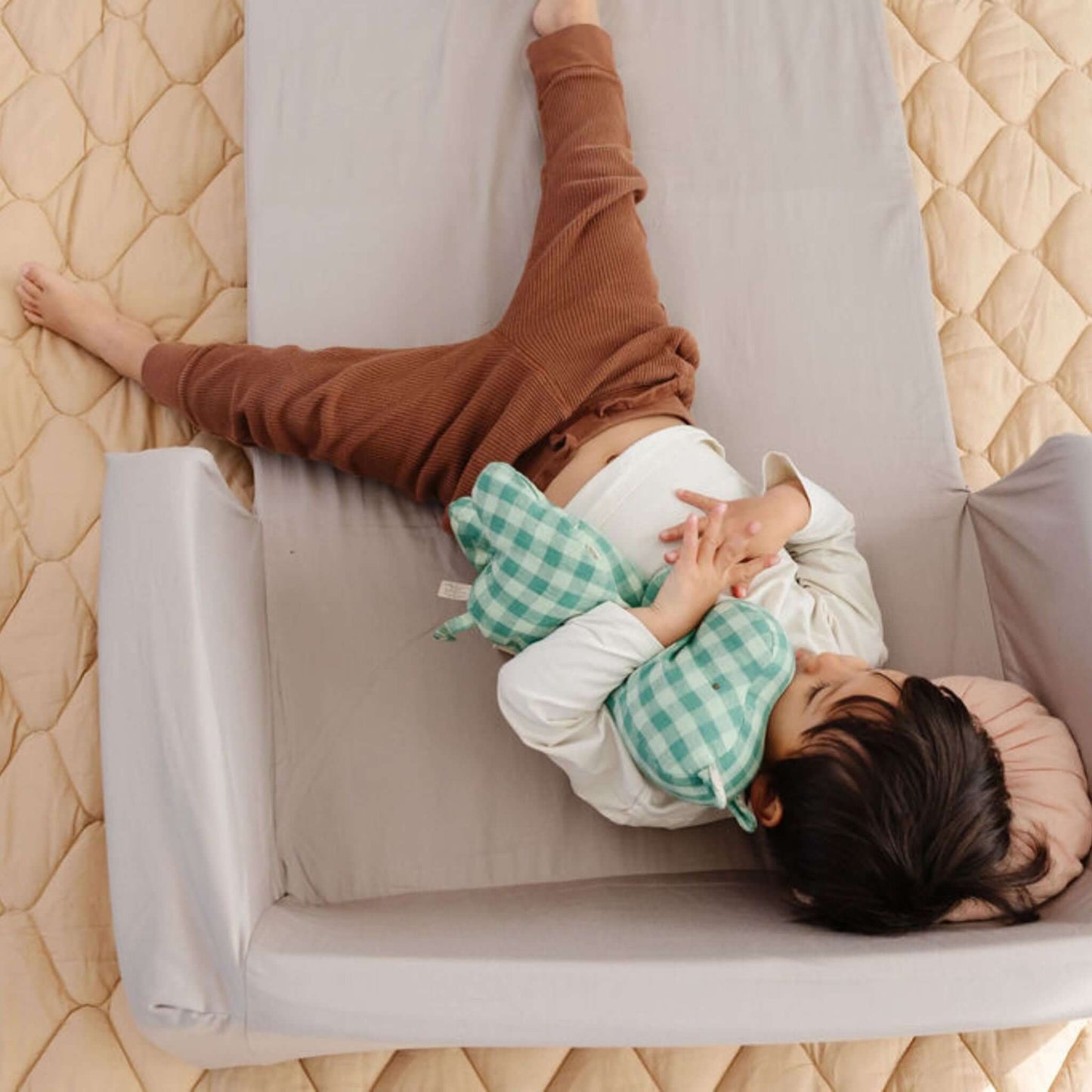 Toki Cloud Play Couch