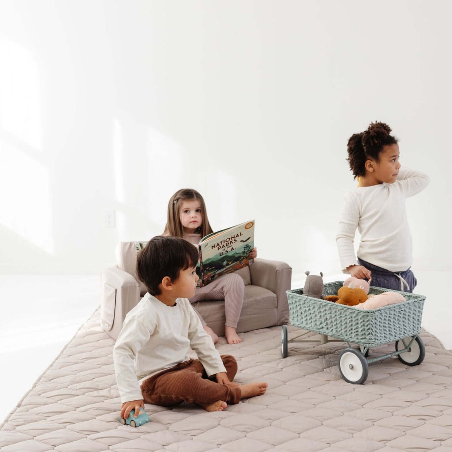 Toki Cloud Play Couch