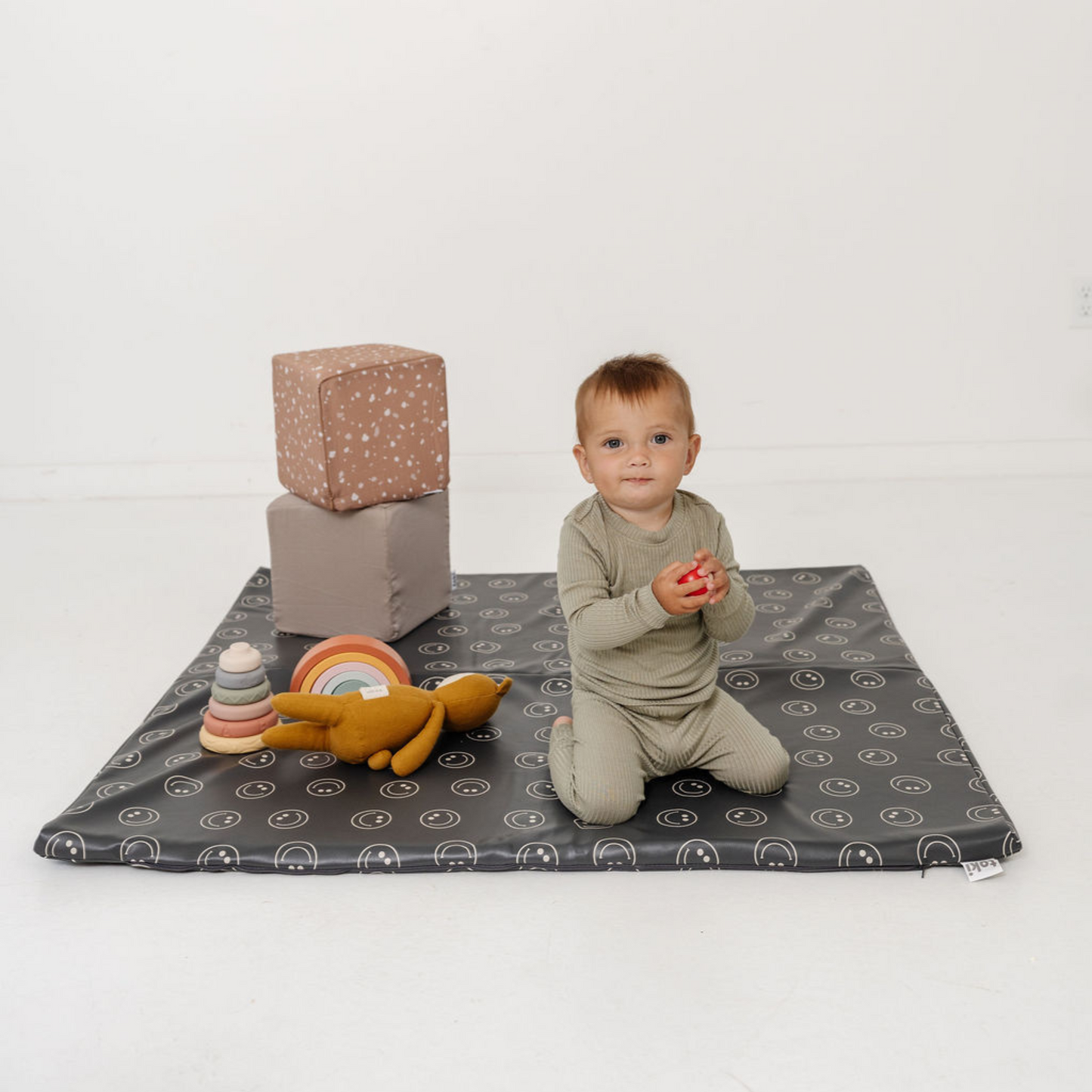 Toki Kids Smiles Vegan Leather Mat