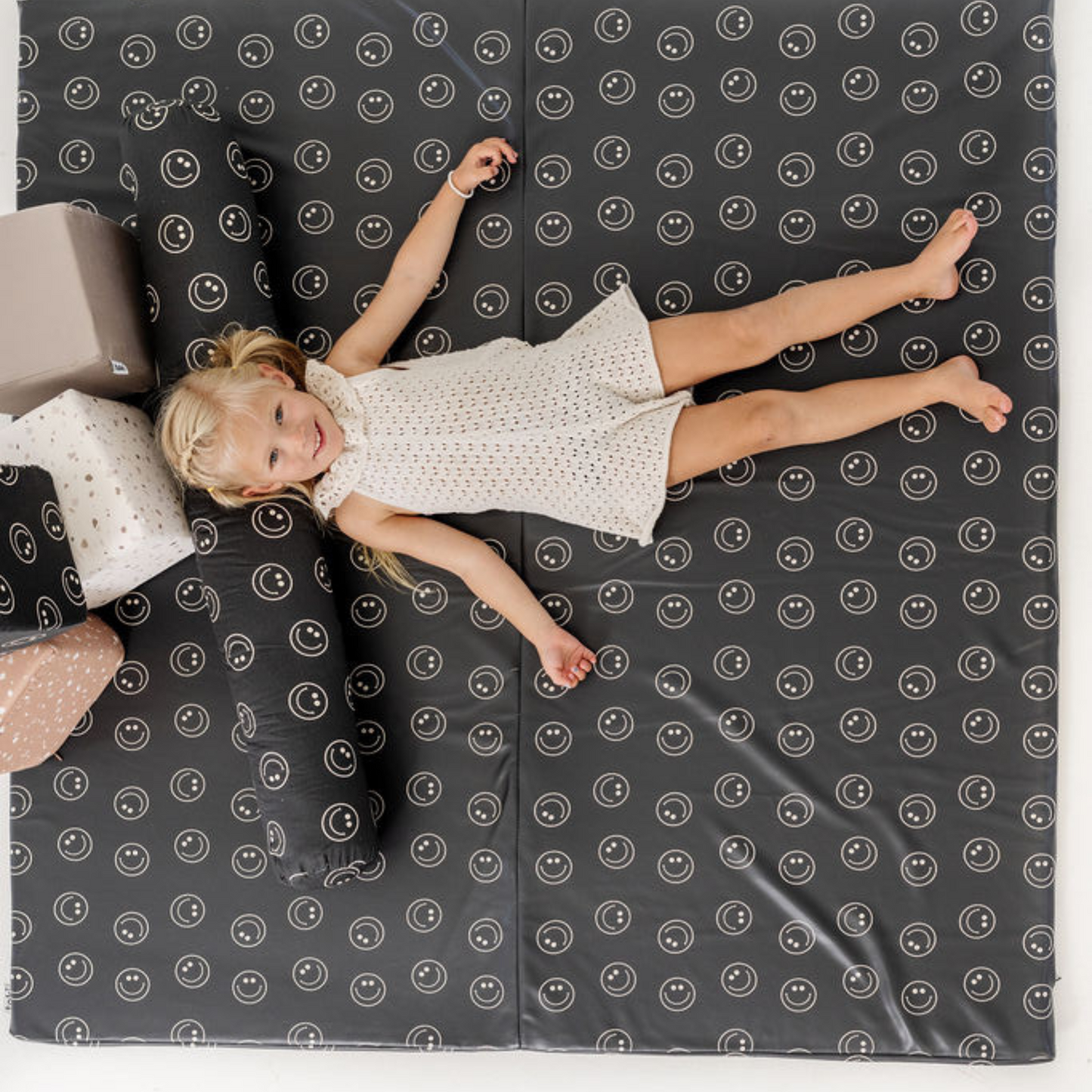 Toki Kids Smiles Vegan Leather Mat