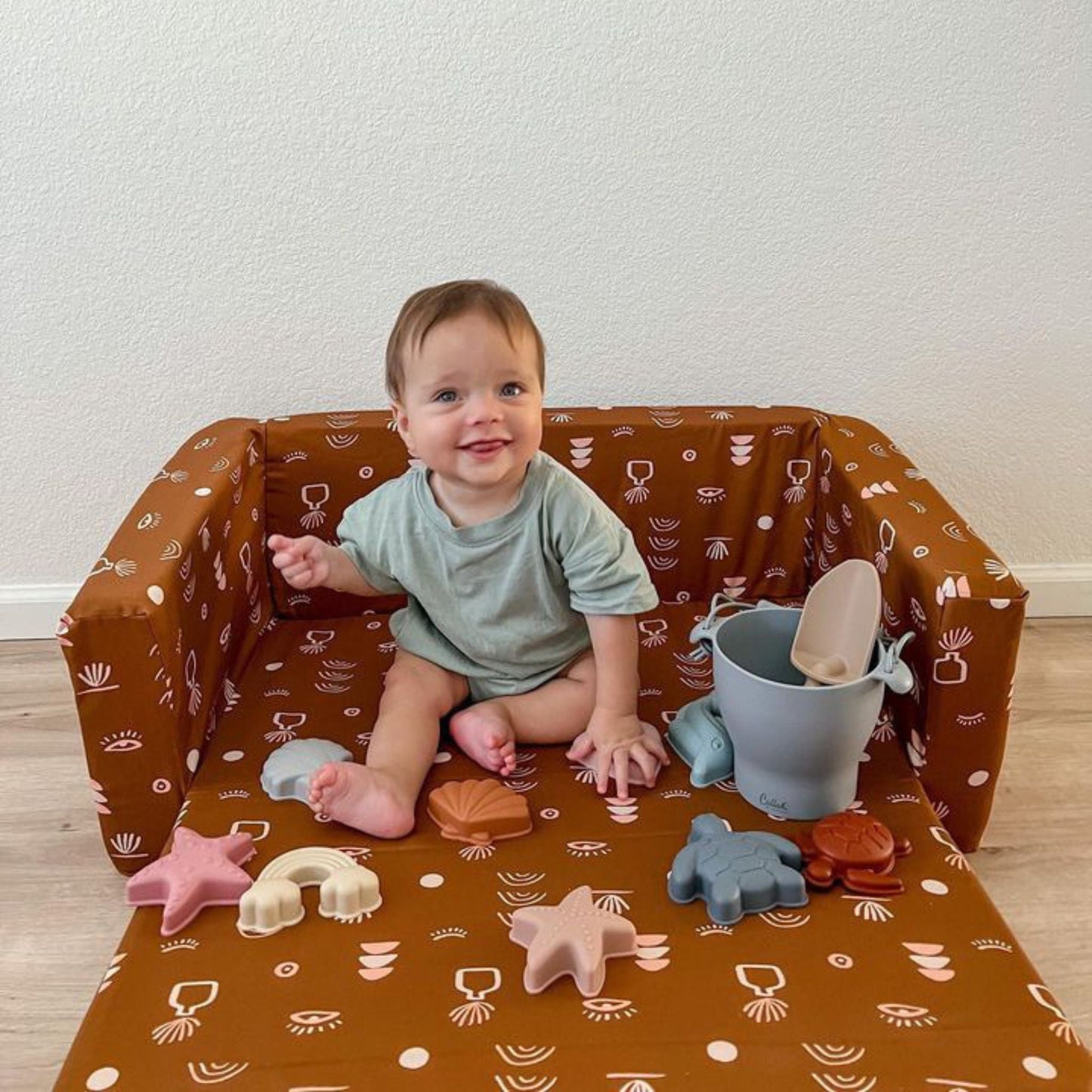 Toki Desert Play Couch