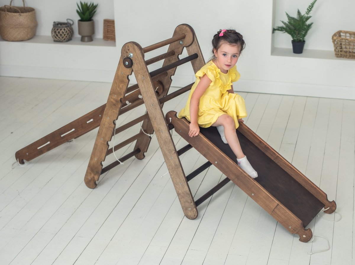 Goodevas 3 in 1 Montessori Climbing Set Triangle Ladder + Slide Board + Net