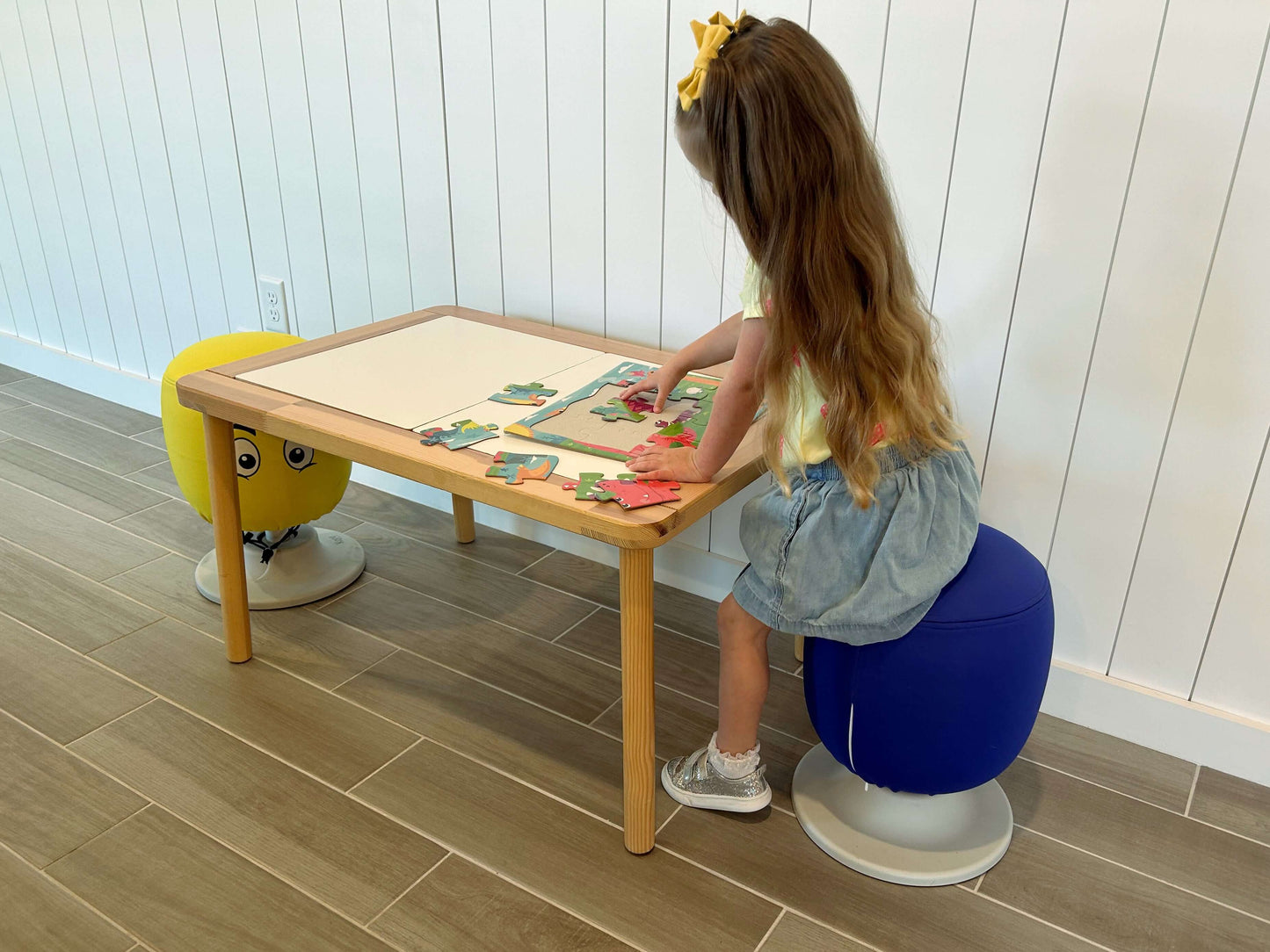 Kore Design Kids Adjustable Pivot Stool Tall
