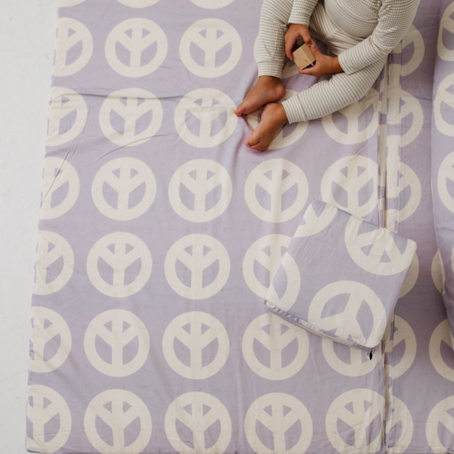Toki Mats Peace Sign Play Mat