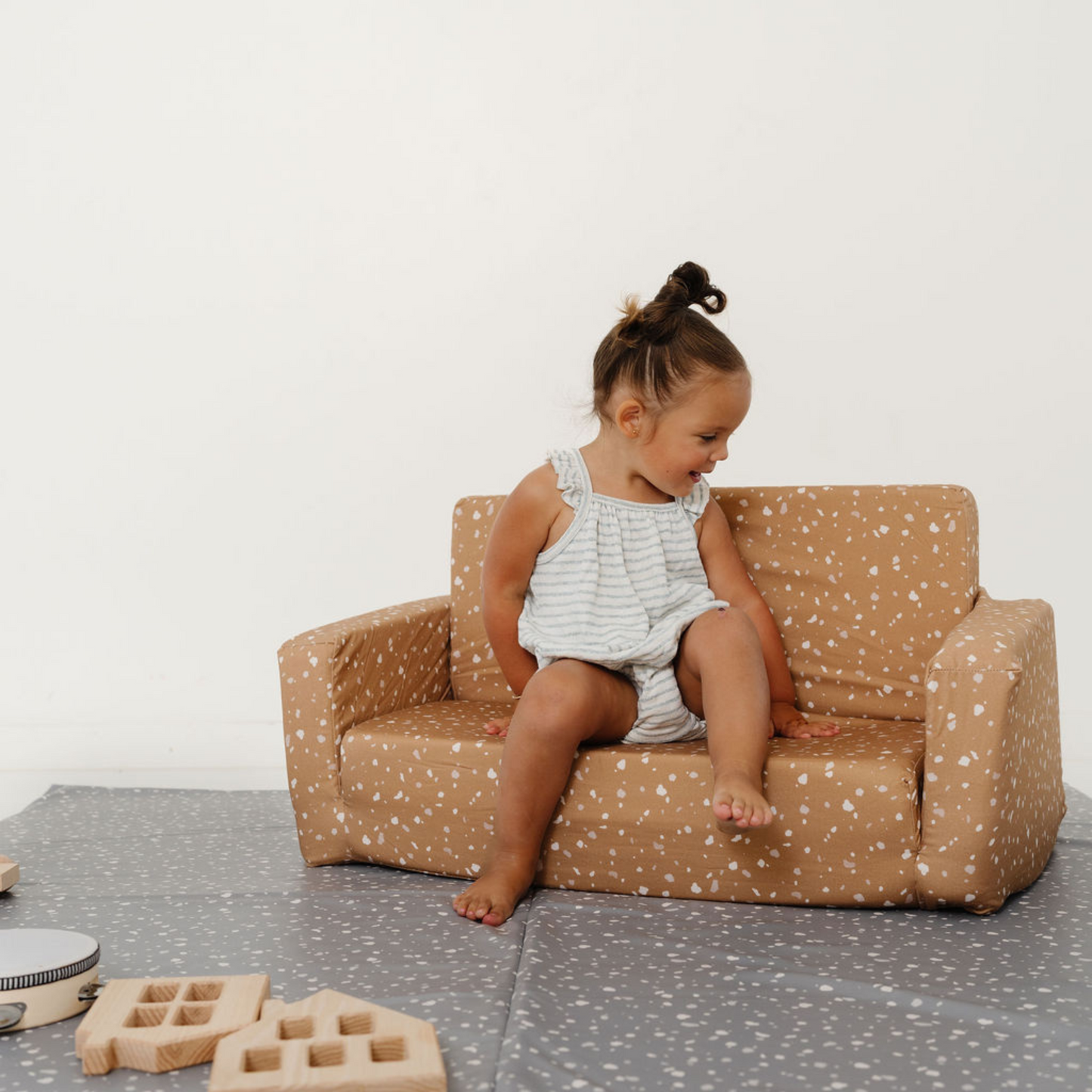 Toki Kids Terrazzo Clay Play Couch