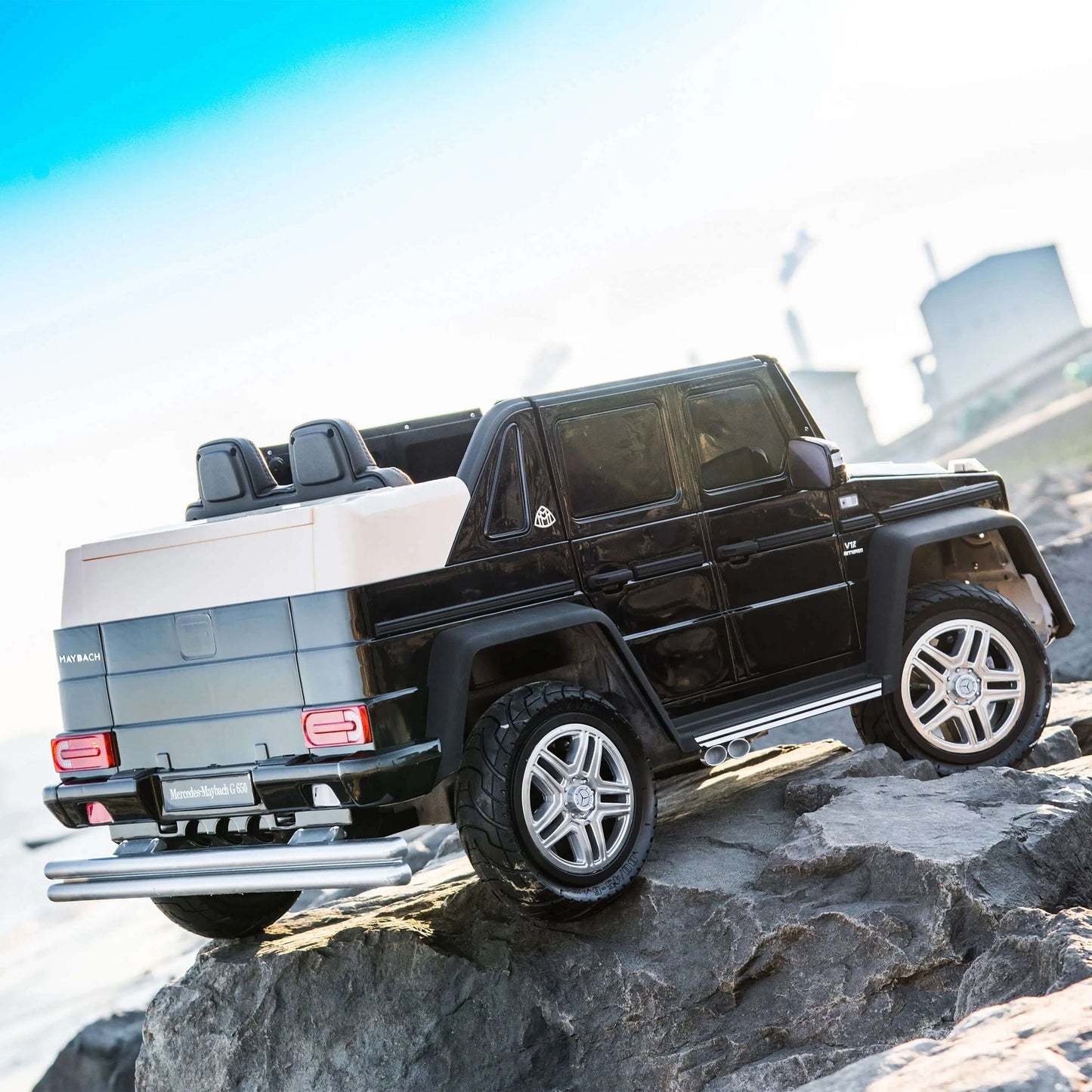 Freddo Toys Mercedes Maybach