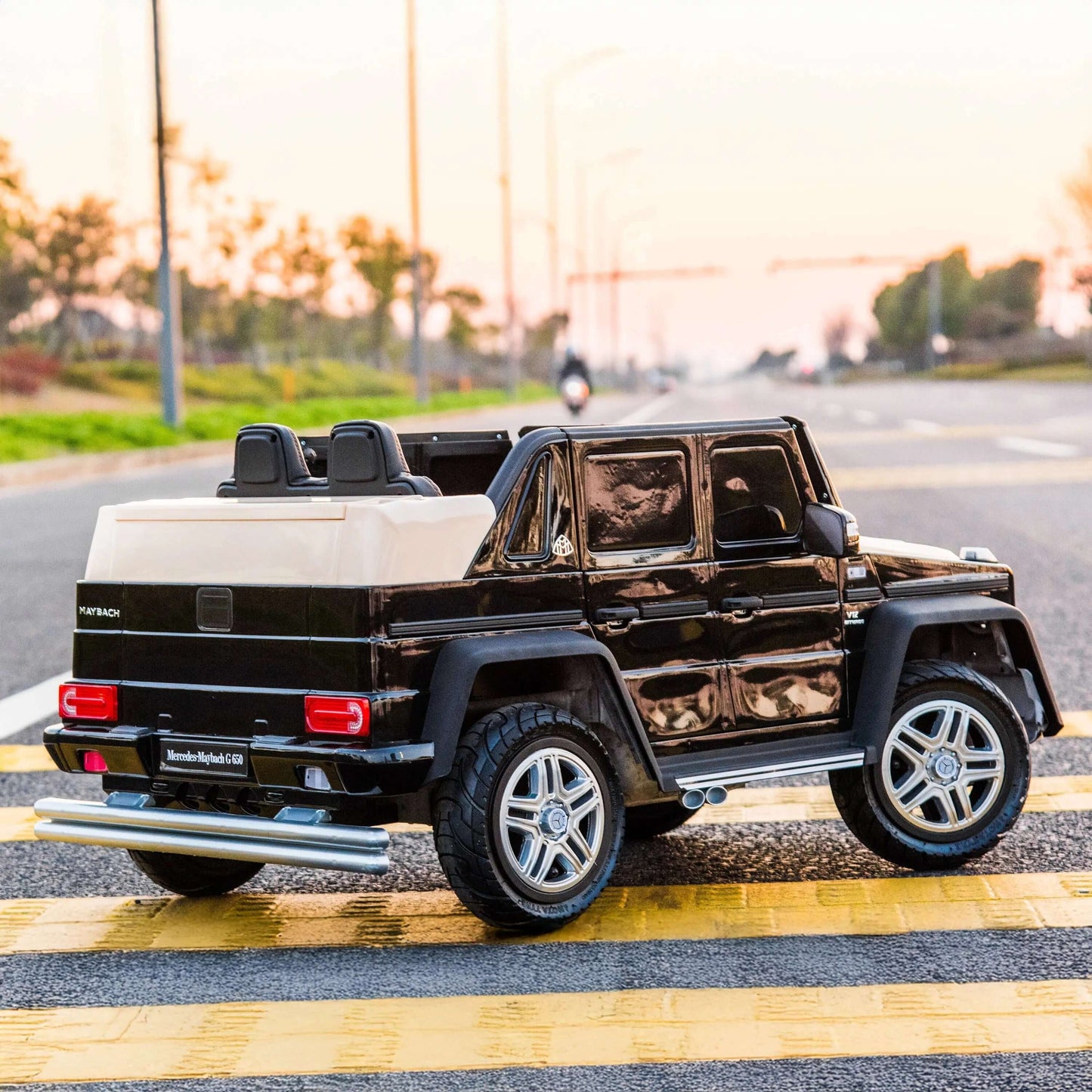 Freddo Toys Mercedes Maybach