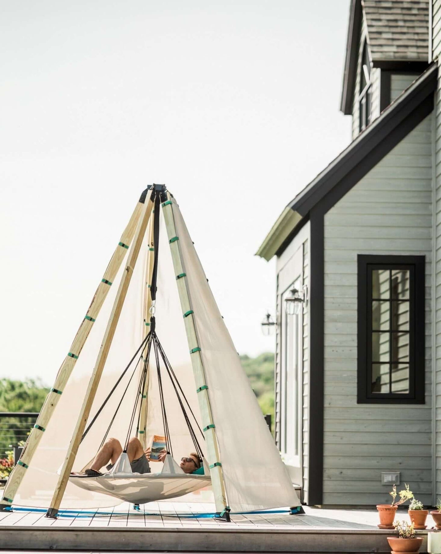 Bijou Build Nest
