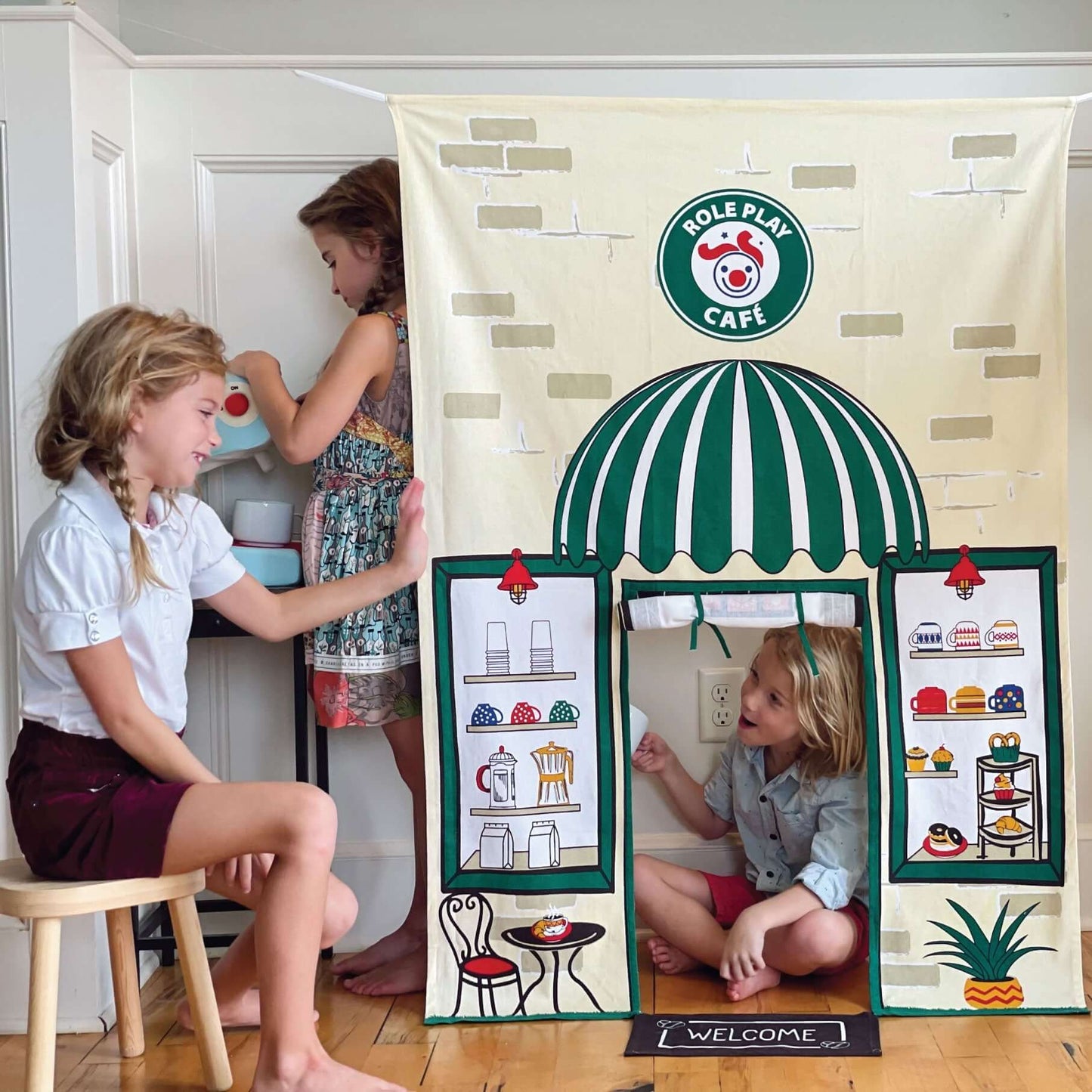 Role Play Kids Café Doorway Storefront with Coffee Making Machine