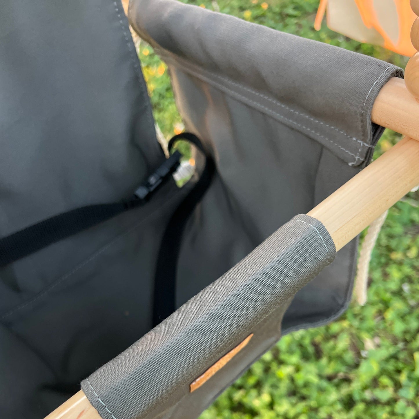 Sweet Swinging Outdoor Swing High Back Nutmeg