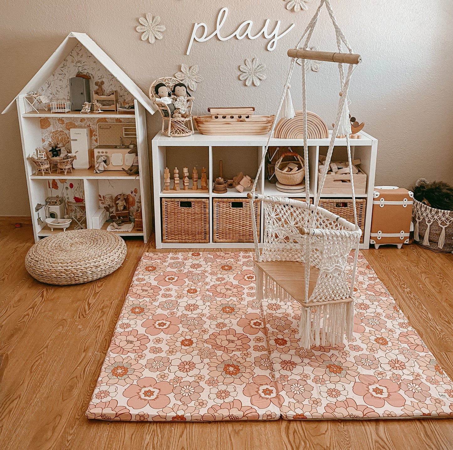 Toki Mats Blooms Play Mat