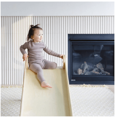 Mommy's Little Helper 2 in 1  Children's Slide N' Sketch