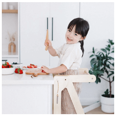 Mommy's Little Helper Adjustable Natural Learning Tower