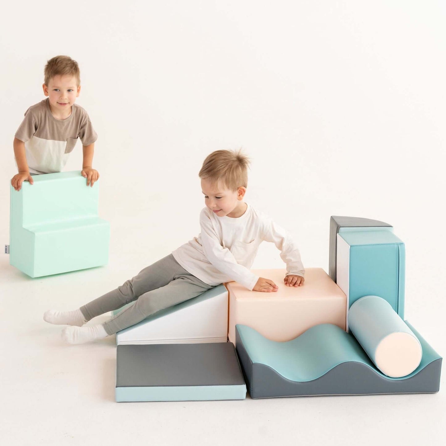 IGLU Discoverer Soft Play Activity Set