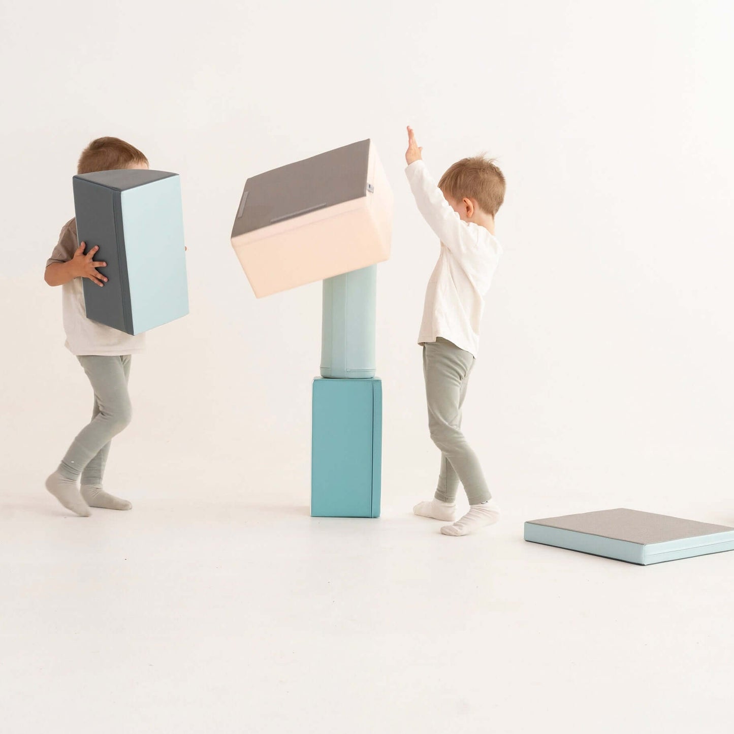 IGLU Discoverer Soft Play Activity Set