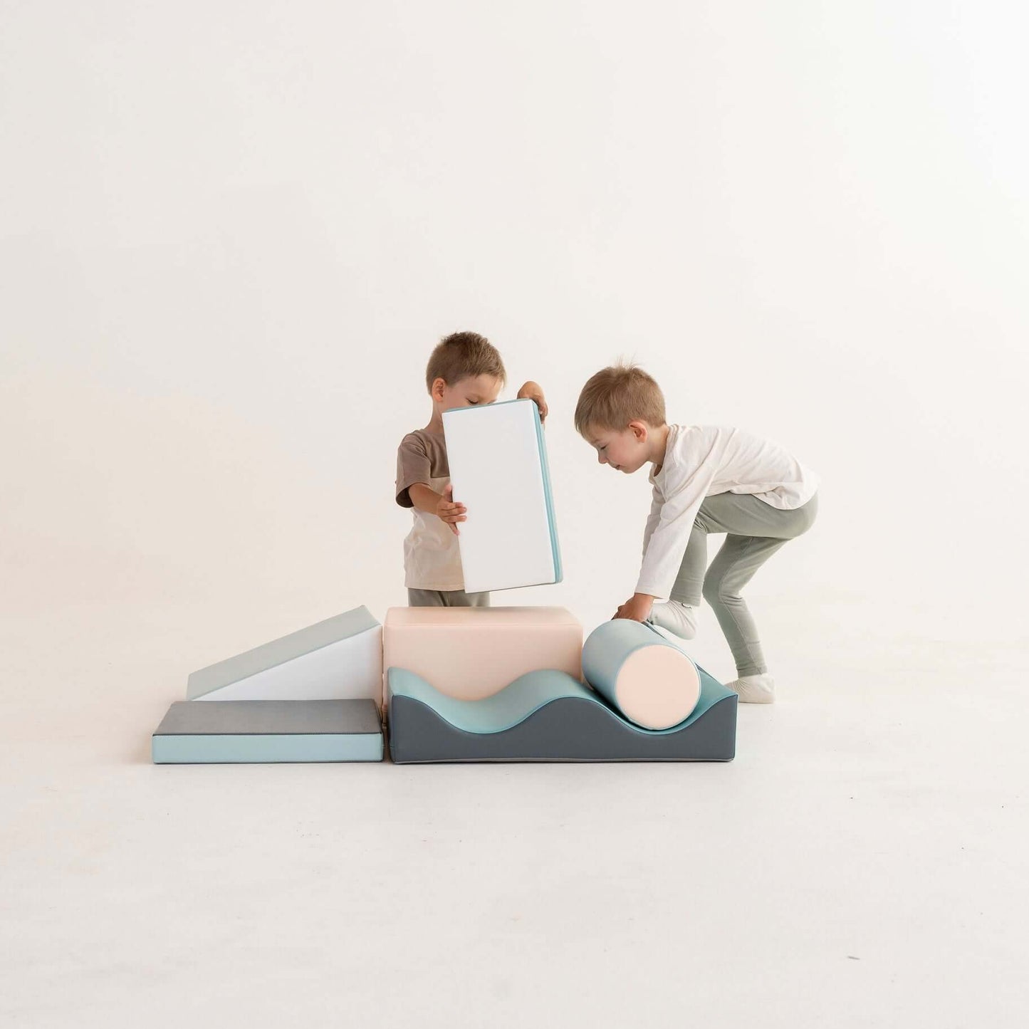 IGLU Discoverer Soft Play Activity Set