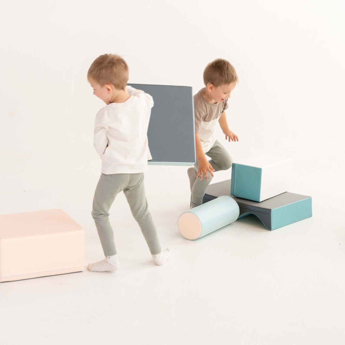 IGLU Discoverer Soft Play Activity Set