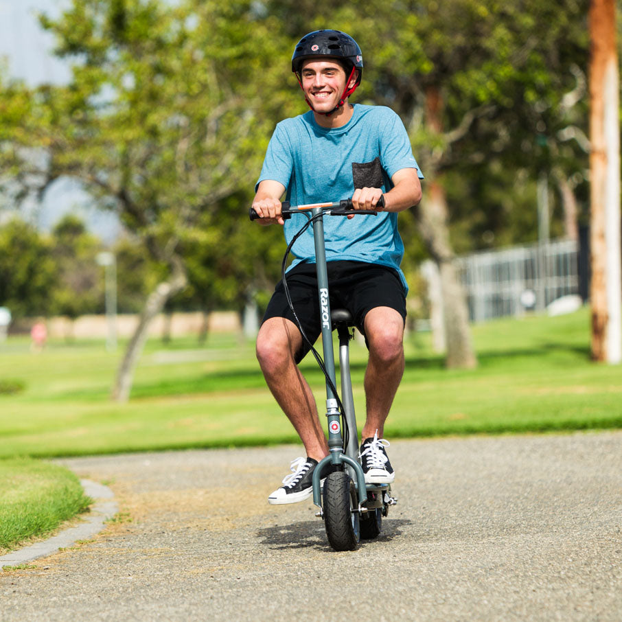 Razor Seated E300S Electric Scooter