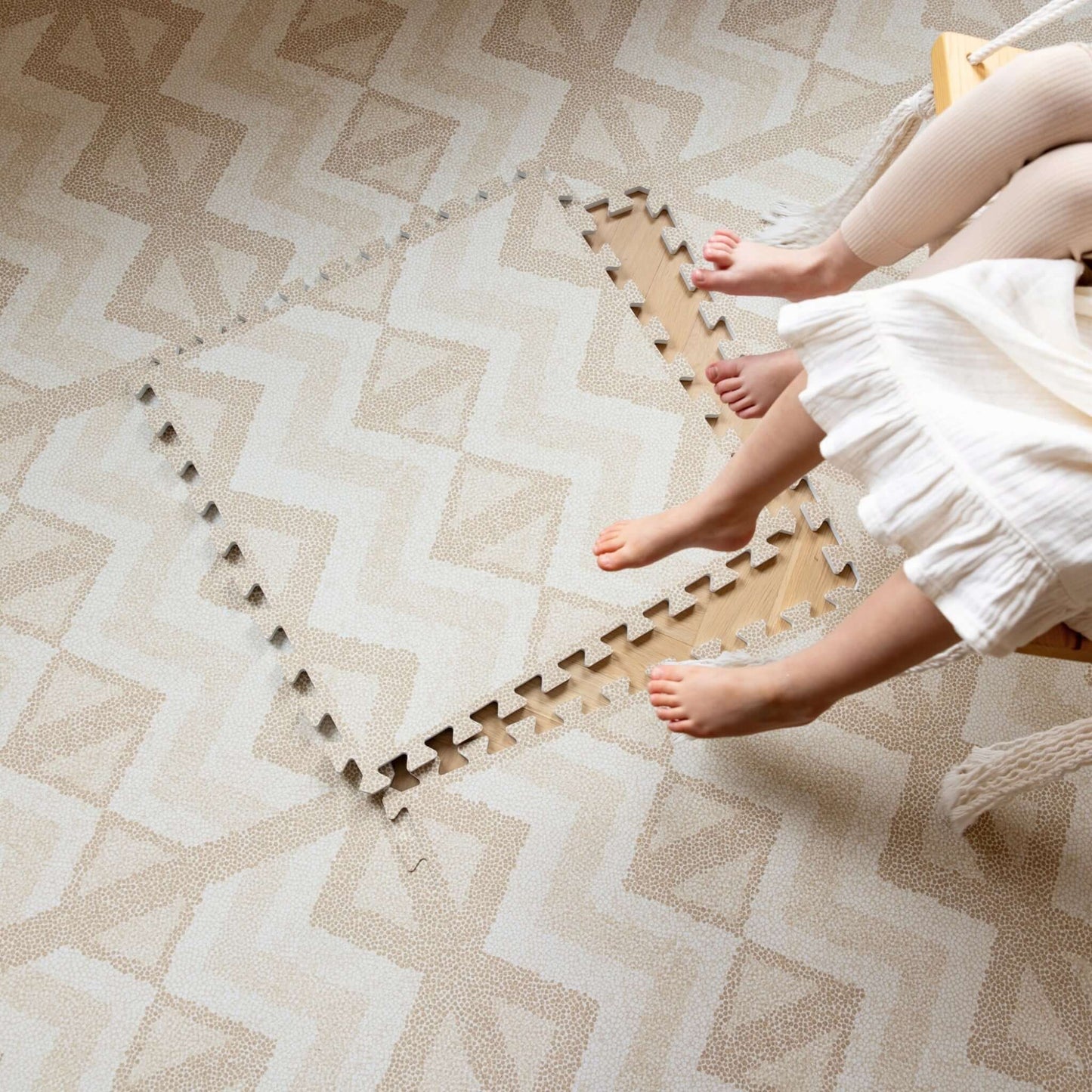 Eeveve Kilim Play Mat Sand