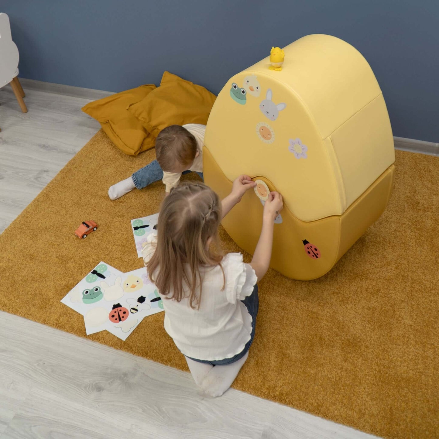 IGLU Soft Play Giant Egg