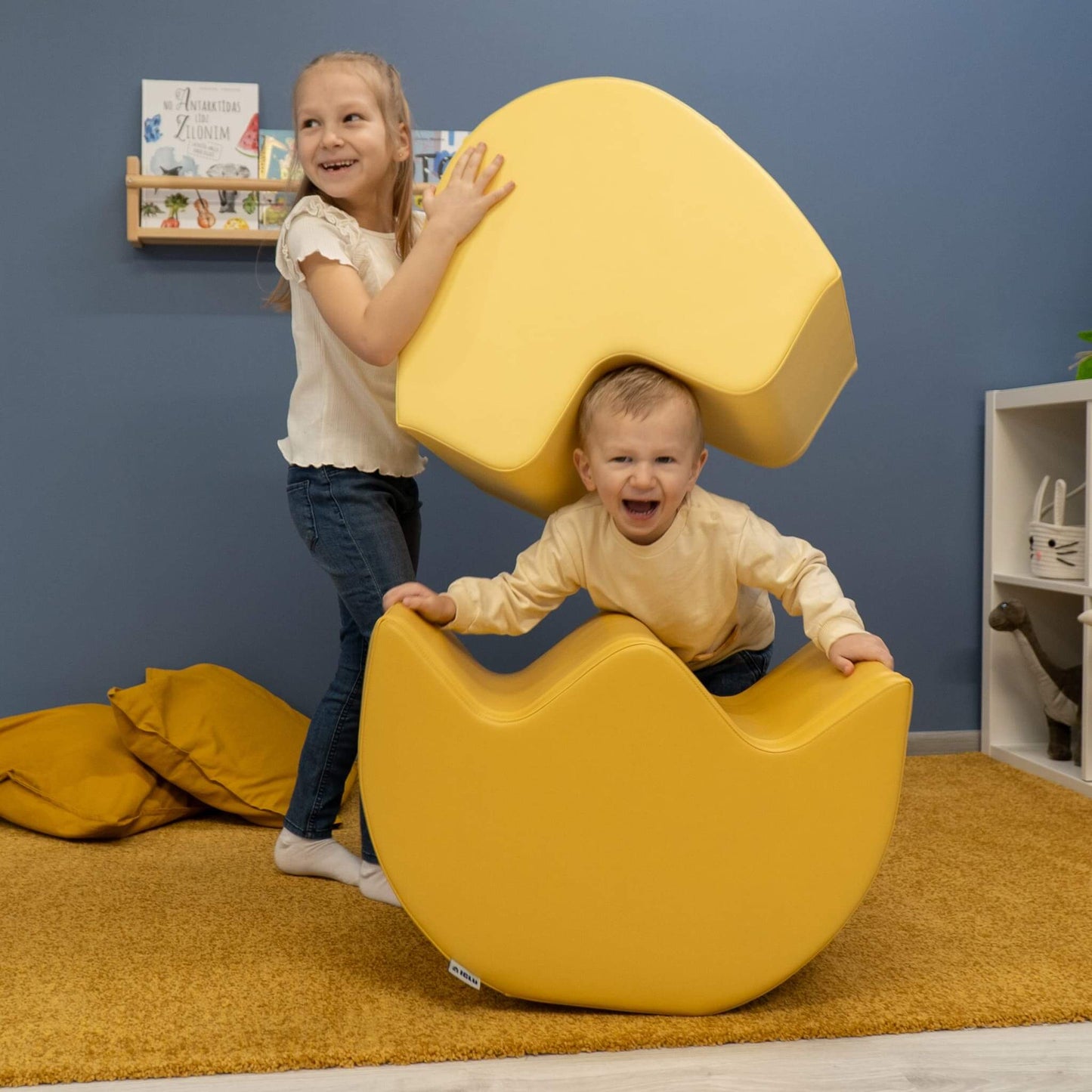 IGLU Soft Play Giant Egg