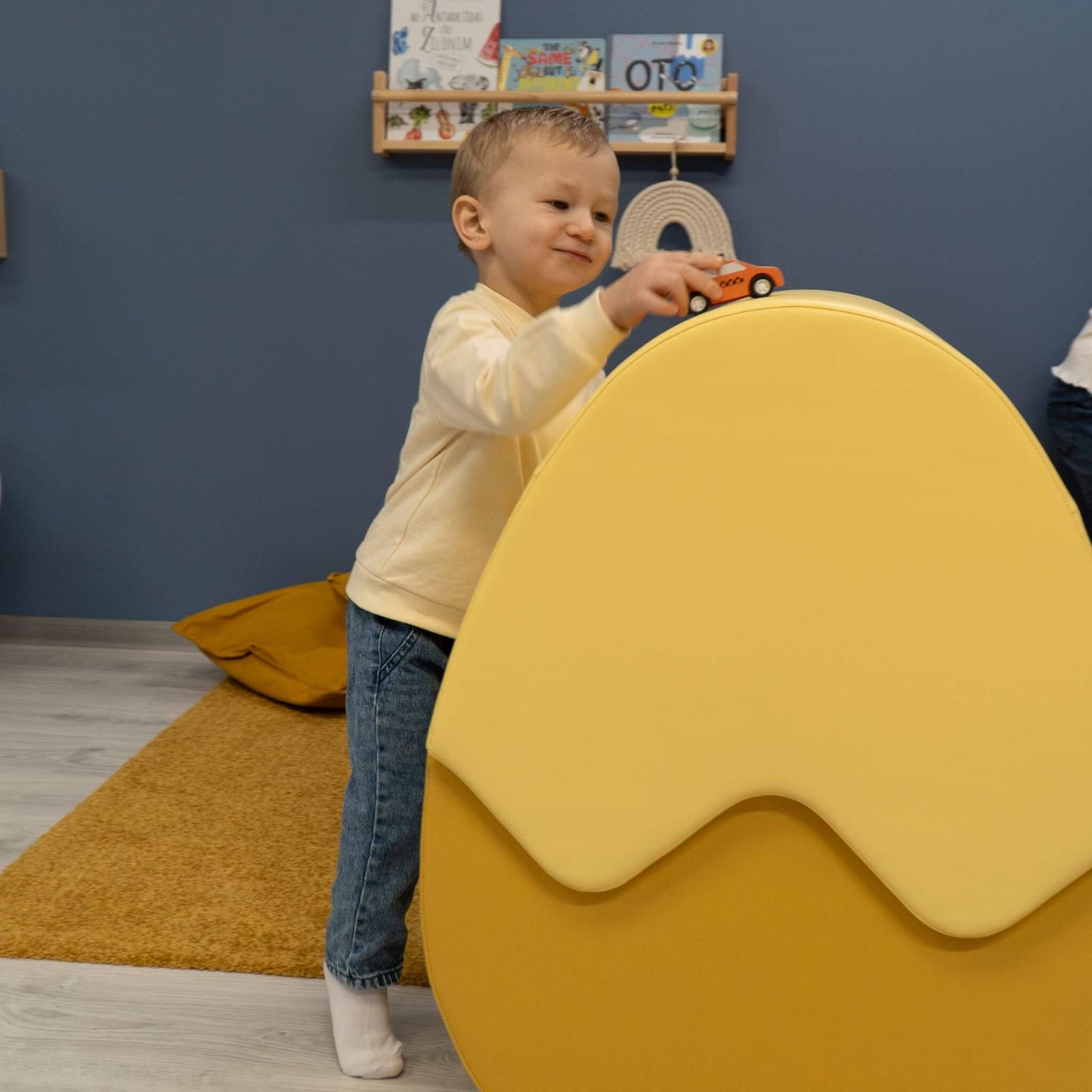 IGLU Soft Play Giant Egg