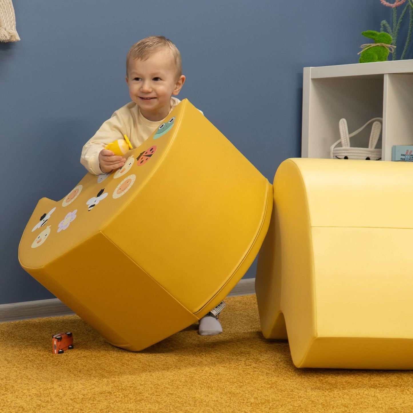 IGLU Soft Play Giant Egg