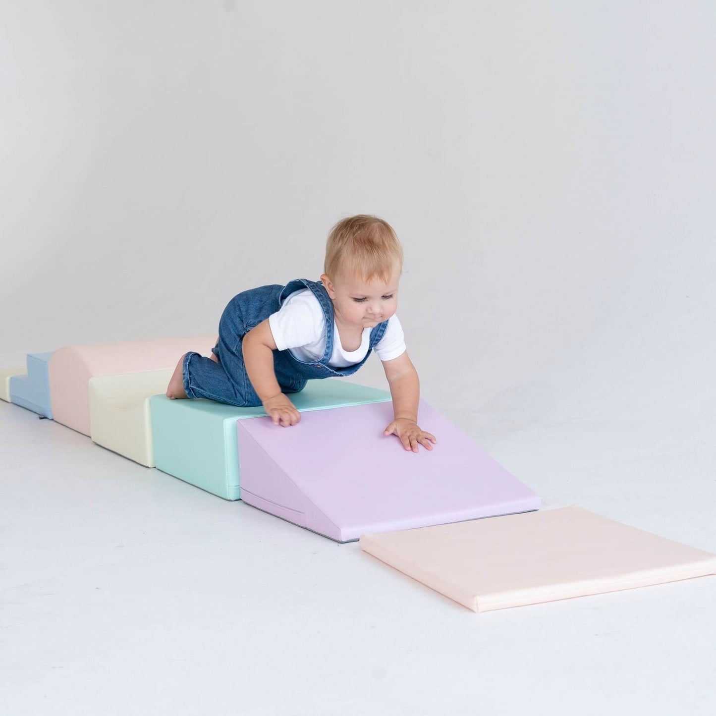 IGLU Soft Play Set Little Crawler