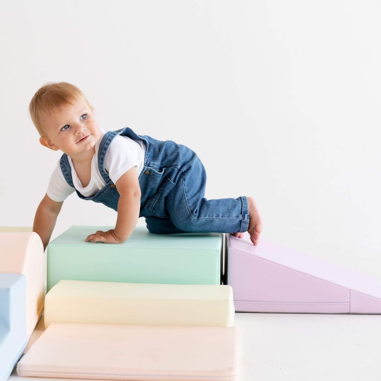 IGLU Soft Play Set Little Crawler