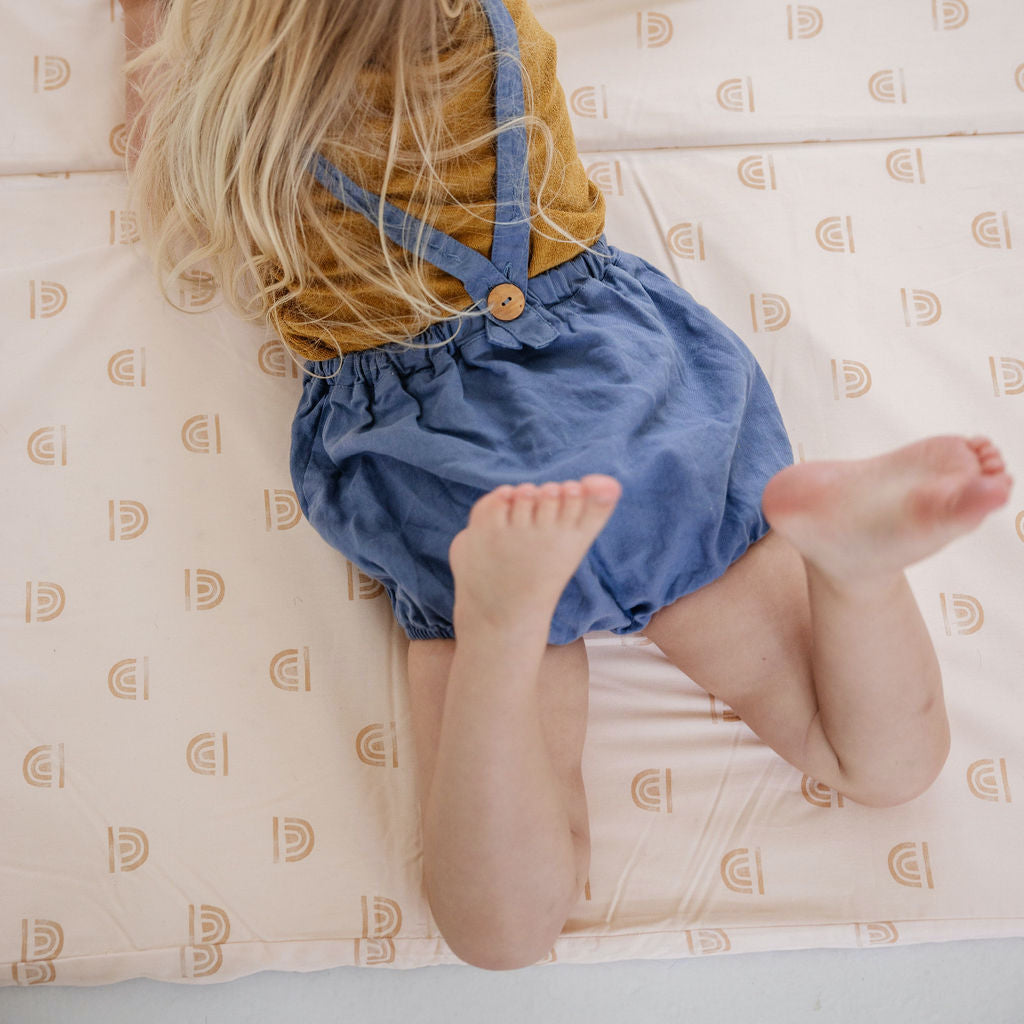 Toki Mats Rainbow Peach Play Mat