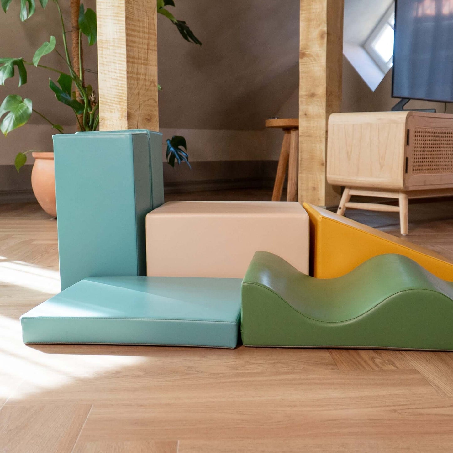 IGLU Discoverer Soft Play Activity Set