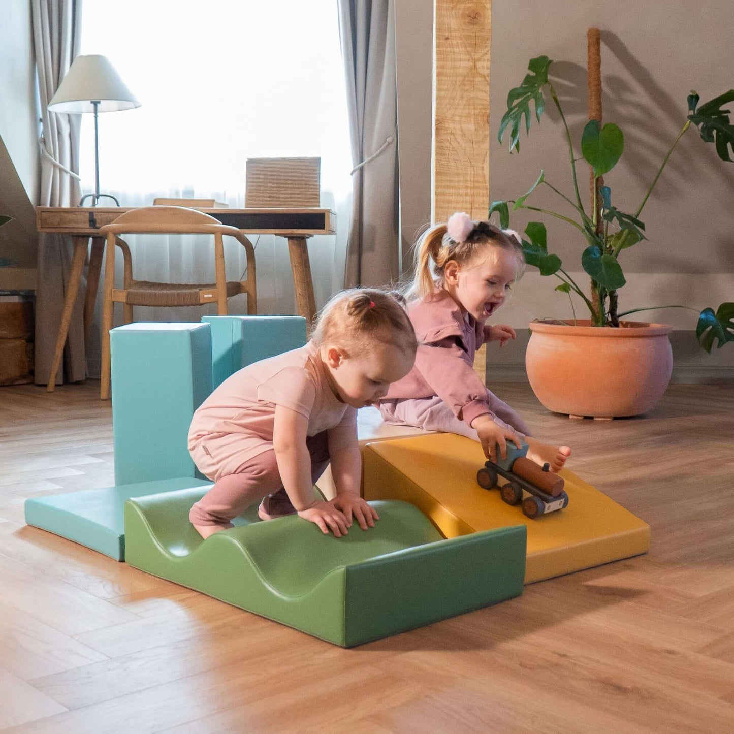 IGLU Discoverer Soft Play Activity Set