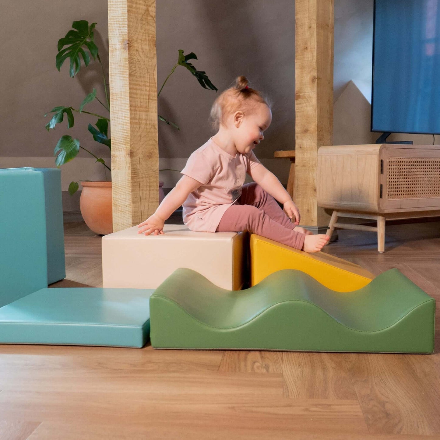 IGLU Discoverer Soft Play Activity Set