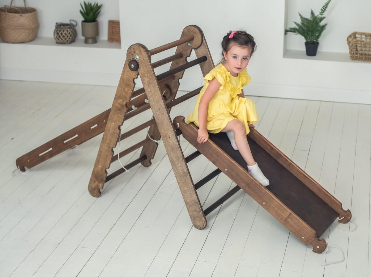 Goodevas 3 in 1 Montessori Climbing Set Triangle Ladder + Slide Board + Net