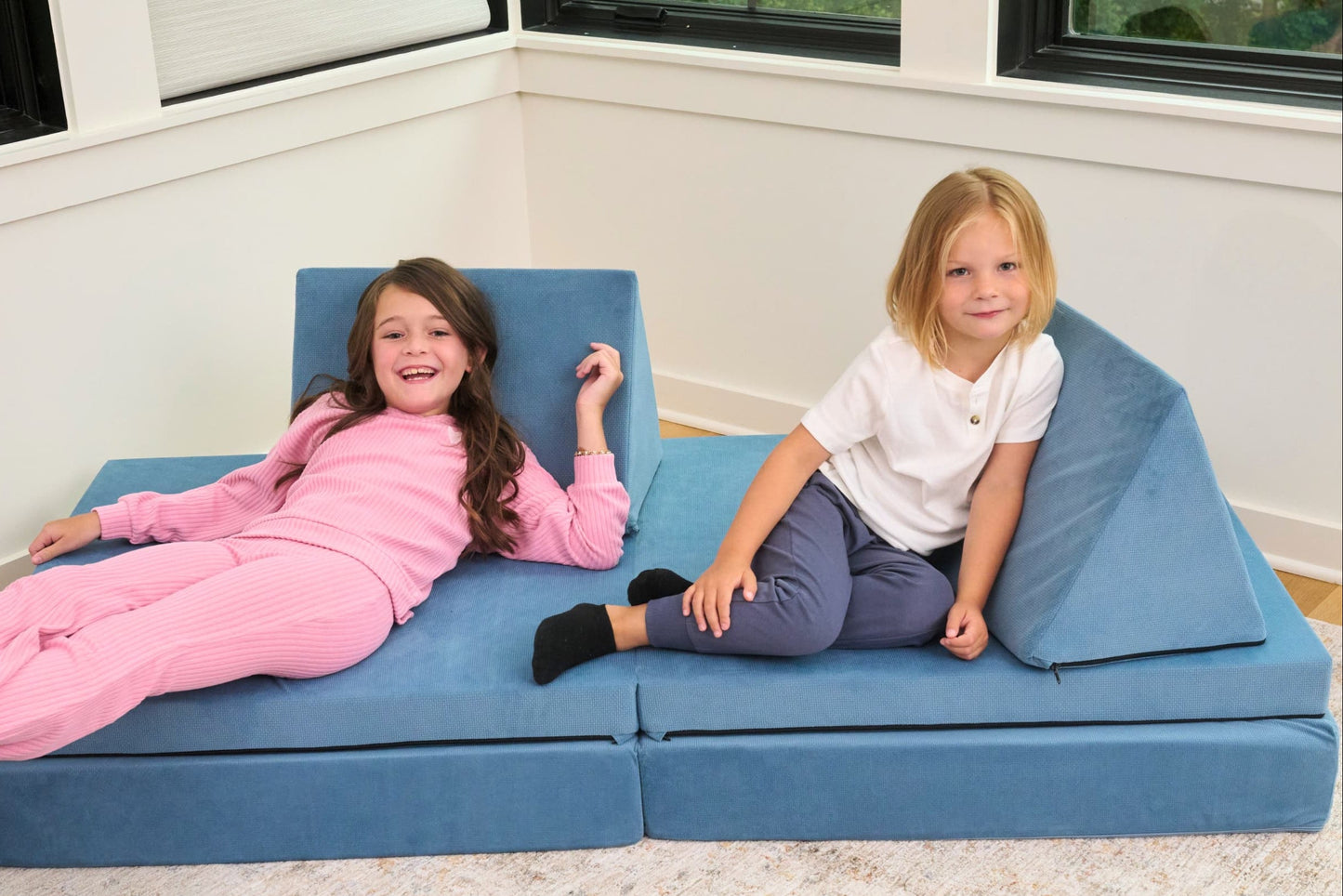 Moon Pod Tumble House Play Couch