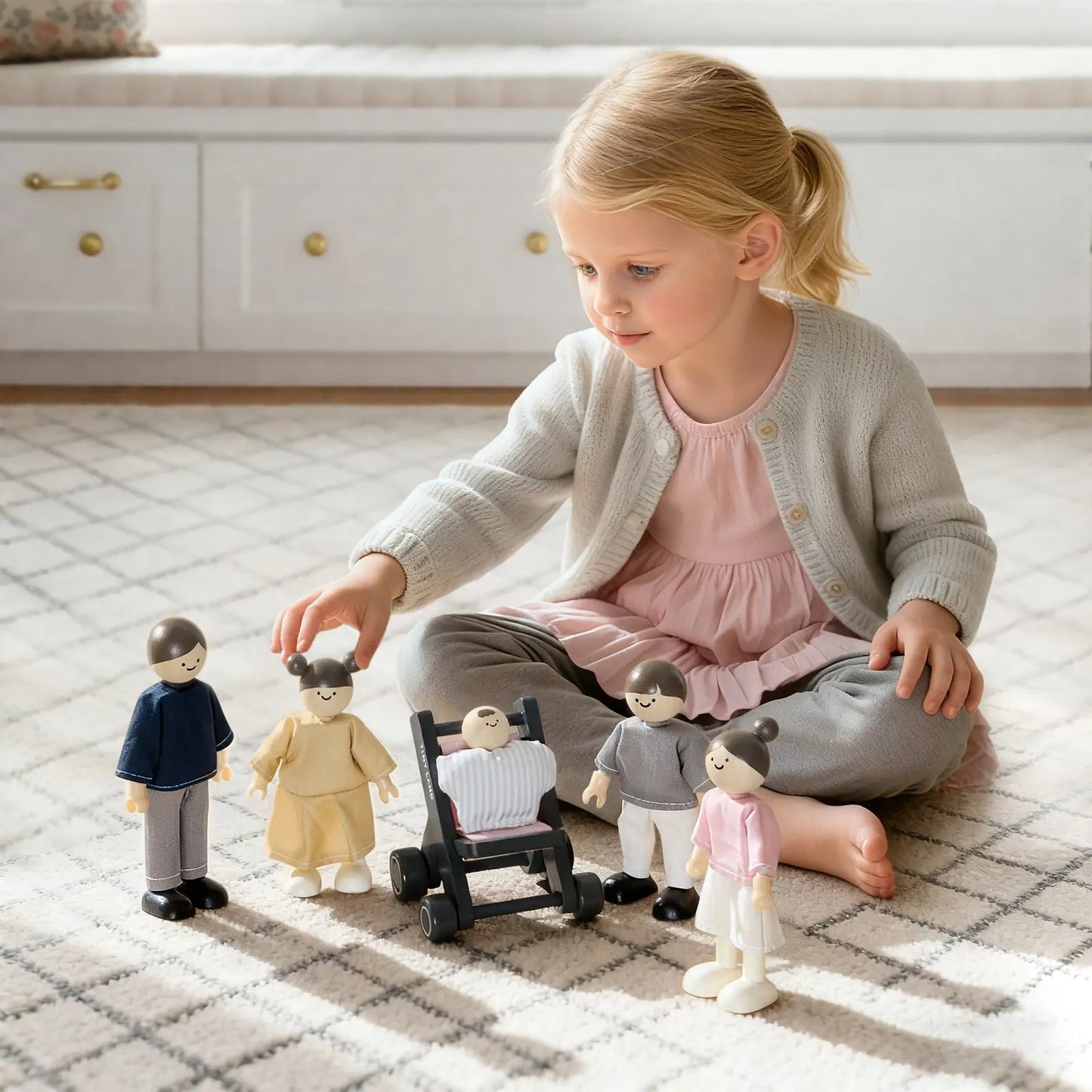 TinyLand Sweet Family Gift Dollhouse And Garage And Extra Dolls Set