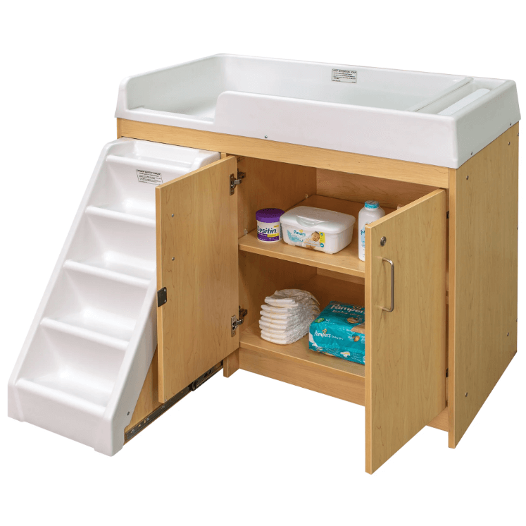 Tot Mate Toddler Changing Table With Stairs