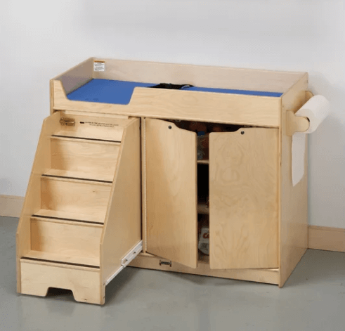 Kinderhuis Change Table with Left Side Stairs