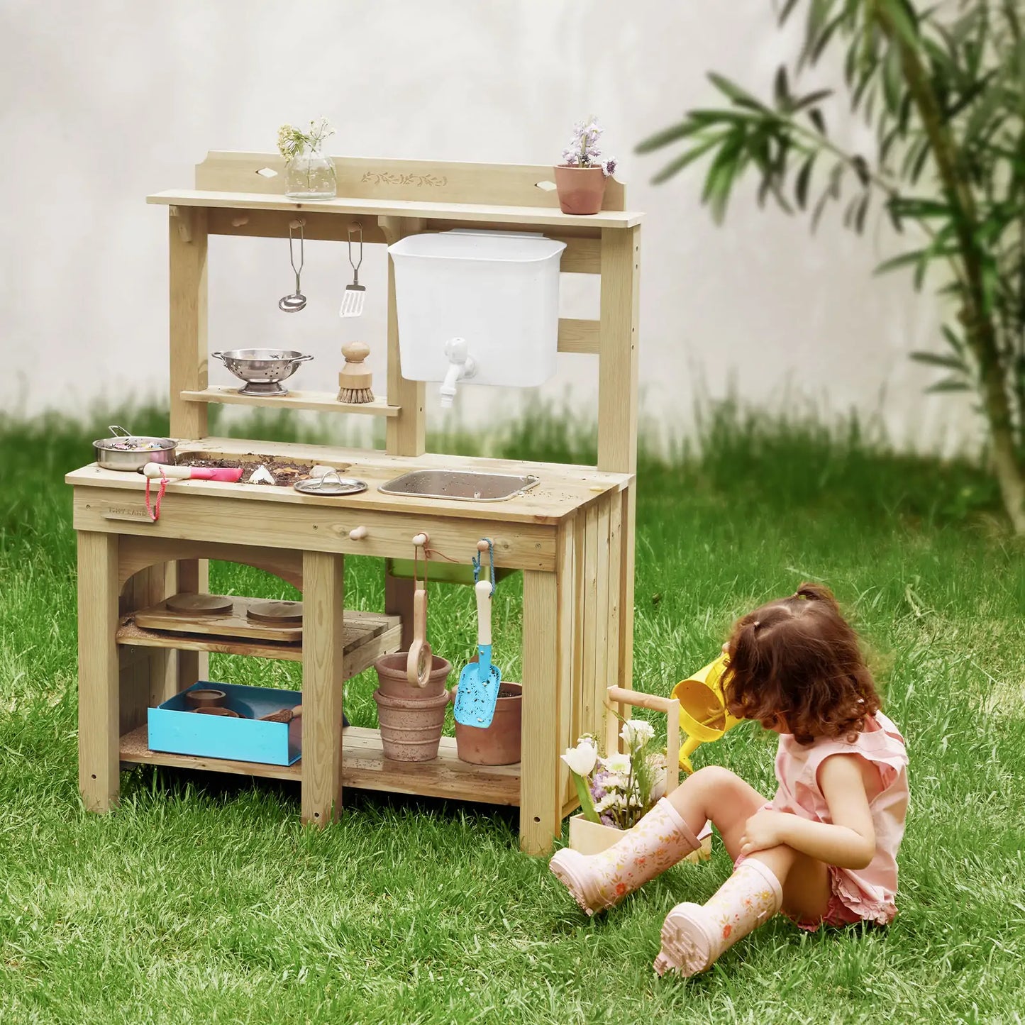 Tiny Land Mud Outdoor Play Kitchen
