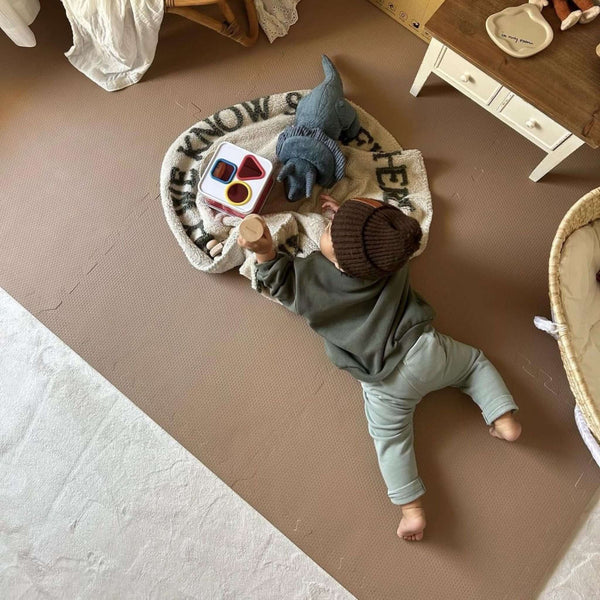 Eeveve Cinnamon Play Mat