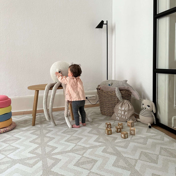 Eeveve Kilim Play Mat Feather Gray